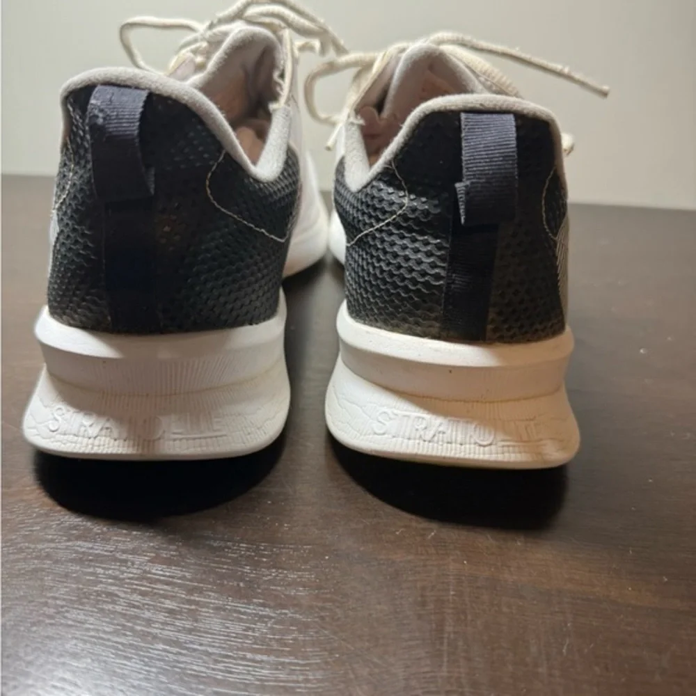 FootJoy Golf Fuel Spikeless Shoes White‎ Black Lime Green Size 6M 45034